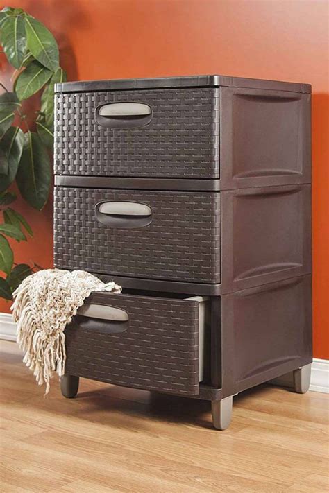 Not only do you have to have the balls to risk a wardrobe malfunction, but you have to do it with enough confidence that you look. 21+ Best Closet Organization Ideas You'll Want to Steal ...