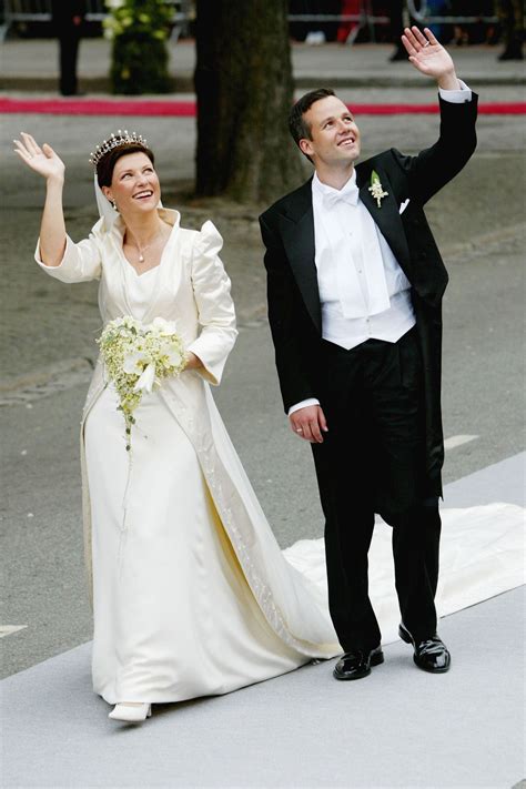 Princess beatrice wore a norman hartnell gown that once belonged to queen elizabeth for her small, intimate wedding after postponing her original plans. The Most Iconic Royal Wedding Gowns of All Time | Royal ...