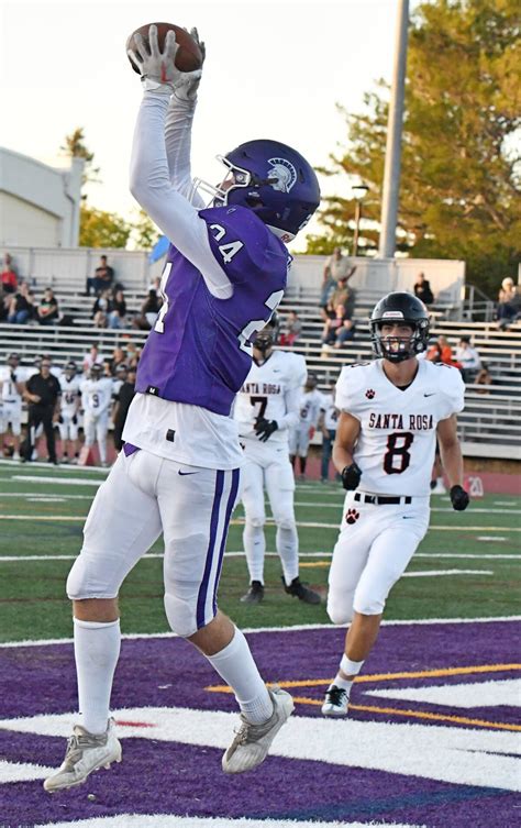 Petaluma runs over Santa Rosa for second win