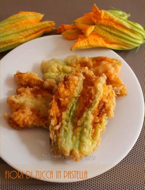 Pastella x fiori di zucchine. Fiori di zucca fritti in pastella con acqua frizzante ...