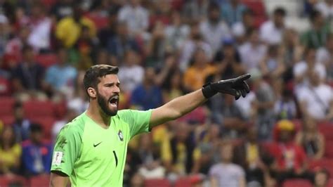 Liverpool Sign Brazilian Goalkeeper Alisson Currently Playing For As