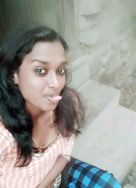 tamil sexy teen village girl nude selfie femalemms