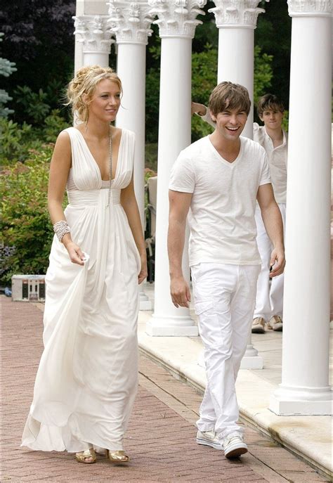 Wow Weeeeee Love The Whites Serenas Grecian Dress For The White Party Season 2 Gossip Girl