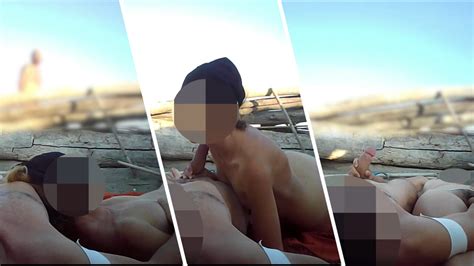 Insegnante Francese Fa Una Sega Amatoriale In Una Spiaggia Nudista Pubblica A Uno Sconosciuto