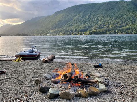 Lake Cowichan Bc Camping Fire Lakes Landscapes Nature Vancouver