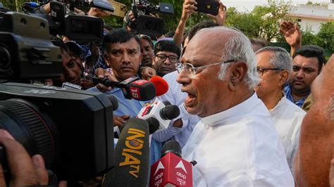 Kharge Links PM Modis Japan Trips With Note Ban After RBI Move