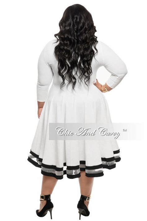 Final Sale Plus Size Dress In White With Black Trim Chic And Curvy