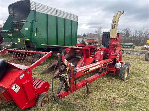 Gehl 1060 Harvesting Forage Harvesters Pull Type For Sale Tractor Zoom