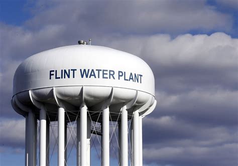 1600 Days On Bottled Water Flint Still Swamped By Water Woes