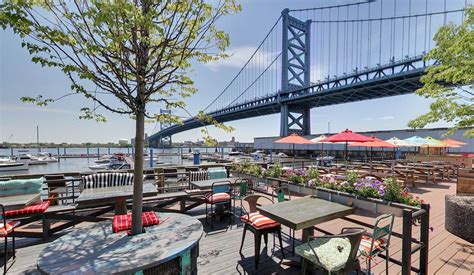 12 Awesome Places To Eat Along Philadelphias Waterfront A Guide To