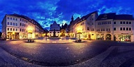 Marktplatz Lutherstadt Eisleben zur blauen Stunde Foto & Bild ...