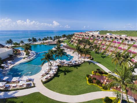 Reviews Of Kid Friendly Hotel Grand Velas All Suites And Spa Resort