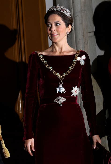 Large gallery of marry queen pics. Princess Mary Photos Photos - Queen Mary Of Denmark Hosts ...