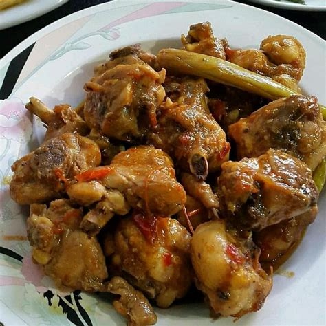 Berikut Resep Dan Cara Membuat Ayam Rica Rica Pedas Manis Yang Cocok Sebagai Lauk Makan Siang