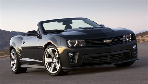 Given its hefty waistline and reputation as a monster muscle car, the handling performance is quite astonishing. 2013 Chevrolet Camaro ZL1 Convertible | Auto Cars Concept