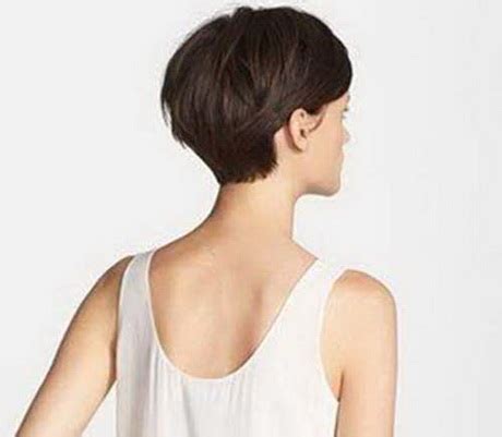 Pixie cuts with long bangs provide the perfect length for babylights. Long pixie cut back view