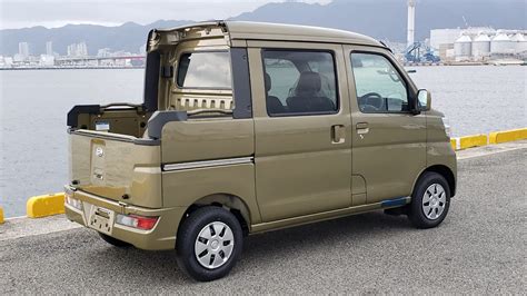 BRAND NEW 2021 DAIHATSU HIJET DECK VAN AUTOMATIC