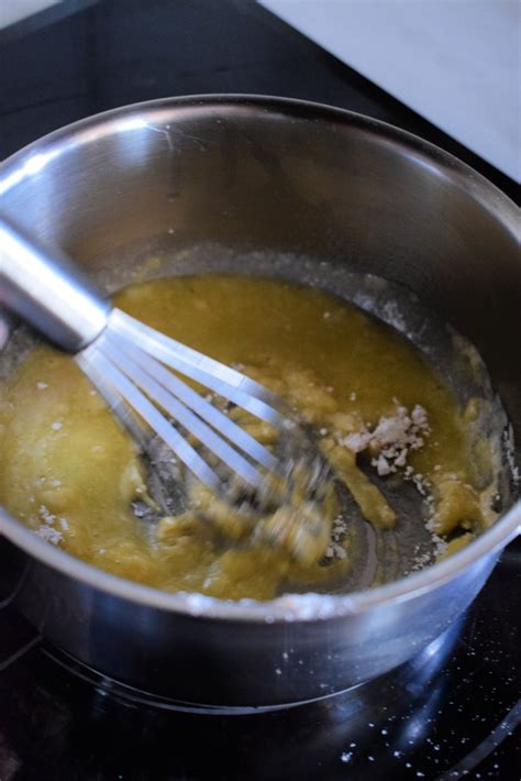 How To Make Roux Sauce Julias Cuisine