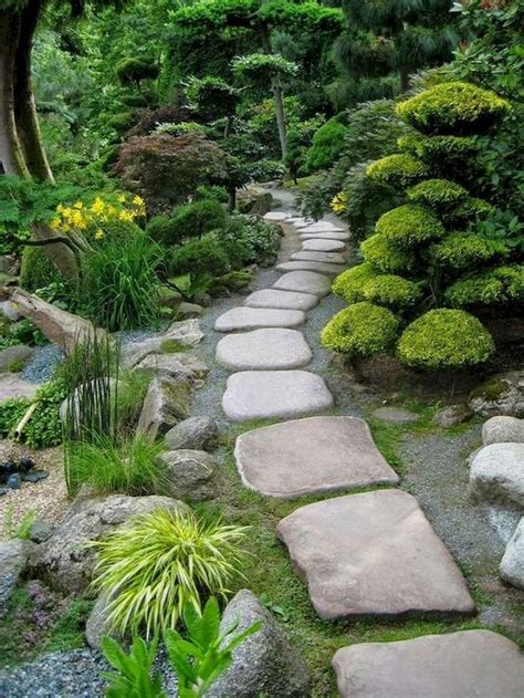 40 Incredible Garden Pathway Ideas For Backyard And Front Yard