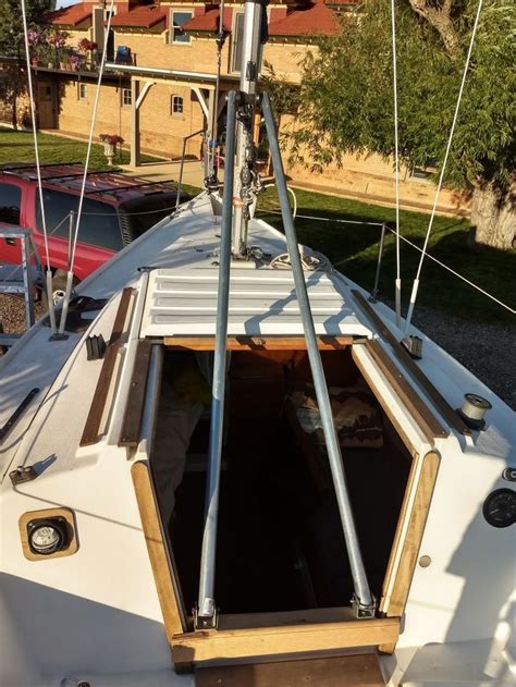 A Great Mast Raising System Sailboat Owners Forums Masts Sailboat