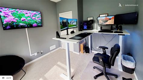 Multi Monitor Computer Desk Setup Ideas For Tech Lovers