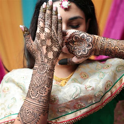 Aggregate More Than Traditional Mehndi Designs For Bride Best Stylex Vn