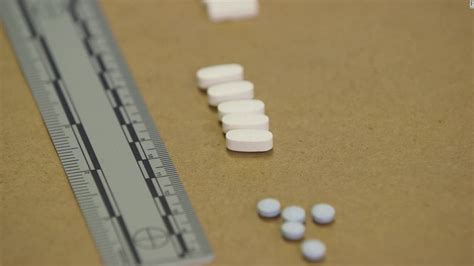 Counterfeit Pill Boom Fuels Fentanyl Crisis Cnn Video