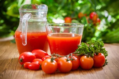 Premium Photo Tomato Juice