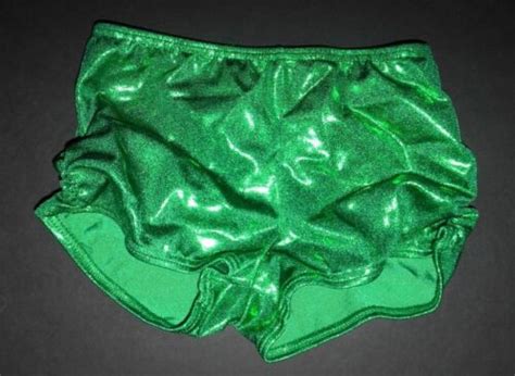 Nwot Shirred Side Booty Shorts Metallic Emerald Green Intermediate