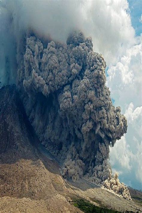 Heres Why Deadly Pyroclastic Flows From Volcanoes Travel So