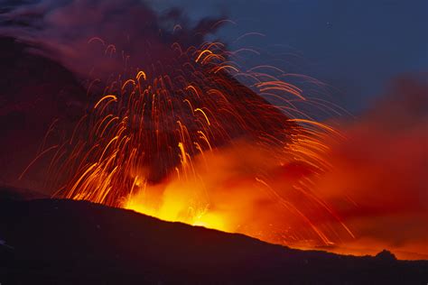 Italys Mount Etna Spews Lava In New Phase Of Eruptions