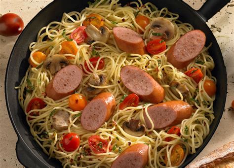 Homemade sausage and pepper pasta made with ground pork, chopped bell peppers and an easy homemade marinara sauce, this recipe is how to make sausage and pepper pasta. Smoked Sausage and Spaghetti Skillet Dinner - Johnsonville.com