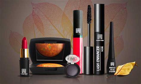 Mac produces the best quality makeup products and beauty care products. Top 5 Cosmetics Brands That are Famous in Pakistan | OyeYeah