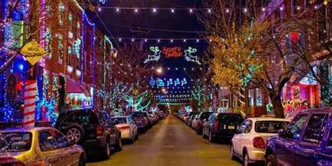 Americas Best Streets For Christmas Lights Huffpost