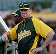 A’s Manager Bob Melvin Is the Calm in a Wild Series - The New York Times