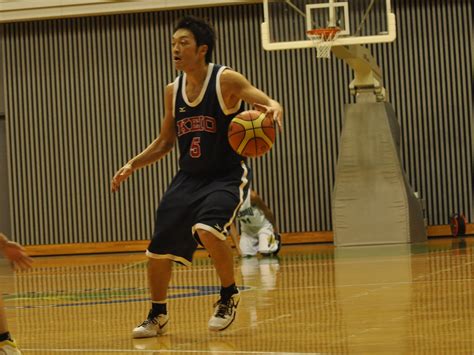バスケ 拓大との接戦に勝利、第2週を終える。 Keio Sports Press