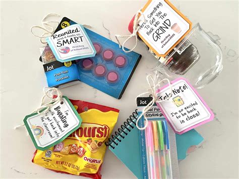 Easy Back To School Teacher Ts Ideas With Free Printable T Tags