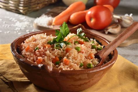 1 pimientos rojo / 1 pimiento verde. Como Hacer Arroz Rojo Paso A Paso