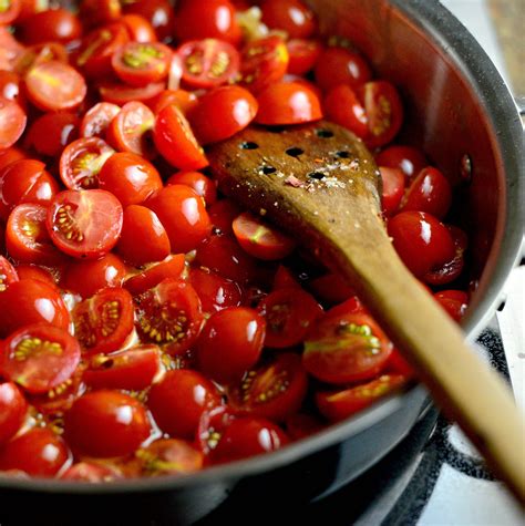 Delicious Simple Cherry Tomato Sauce Powered By Ultimaterecipe