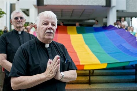Im Gay And Im A Priest Period Chicago Priest Opens Up About His