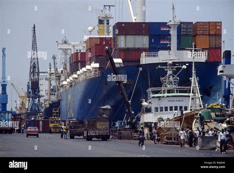 Ro Ro Vessel Kumasi In The Port Of Tema Ghana Stock Photo Alamy
