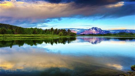 Captivating Stunning Mountain Lake Reflections Wallpapers