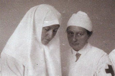 Train organised by the red cross. World of faces Princess Alix of Hesse - Empress Alexandra ...