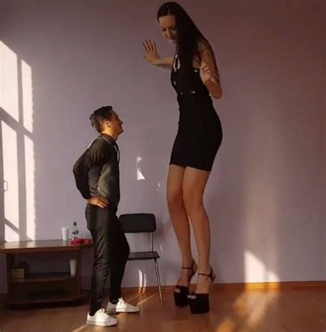 Amazing Photos Of Ekaterina Lisina Longest Legs In The World She