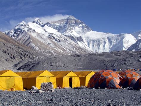 Breaking News Flushing Toilet To Be Built At Everest Base Camp Mark
