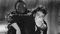 Der Frosch mit der Maske - Kritik | Film 1959 | Moviebreak.de