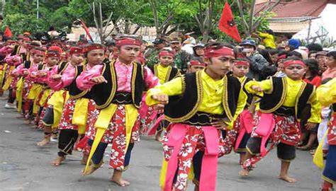 Tarian Tradisional Dari Jawa Timur Dan Penjelasannya Cinta Indonesia