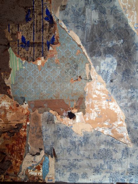 Layers And Layers Of Wallpaper Nomadic Decorator