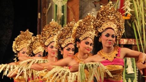 9 Tari Tradisional Bali Yang Eksotis Lifestyle Liputan6 Com