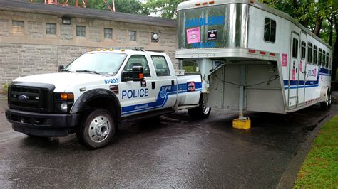 Montreal Police Mounted Unit Vehicle Emergency Vehicles Flickr